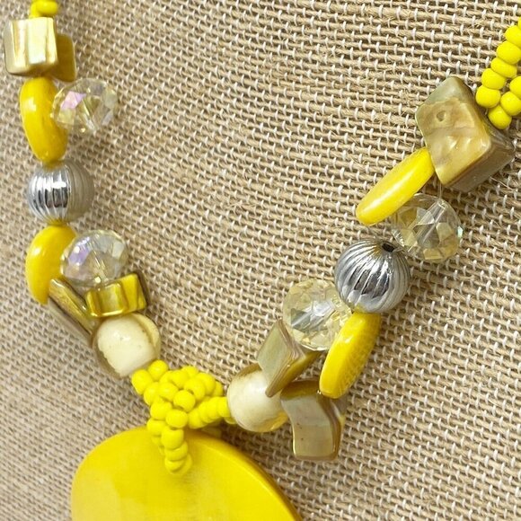 Large Yellow Disk Pendant on Yellow Beaded Necklace - Picture 5 of 6